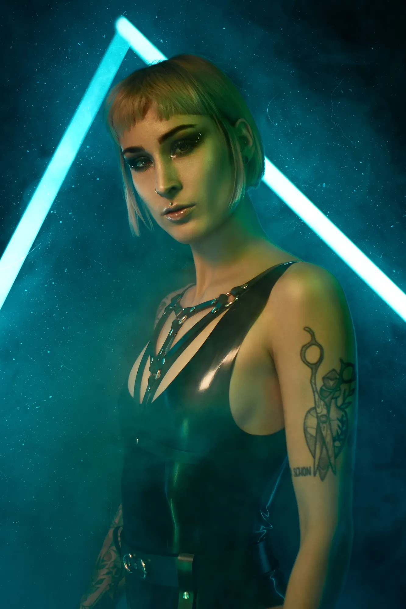 https://toh.photography/media/pages/nft/lazer-girls/325d0db35e-1776854887/isi.webp