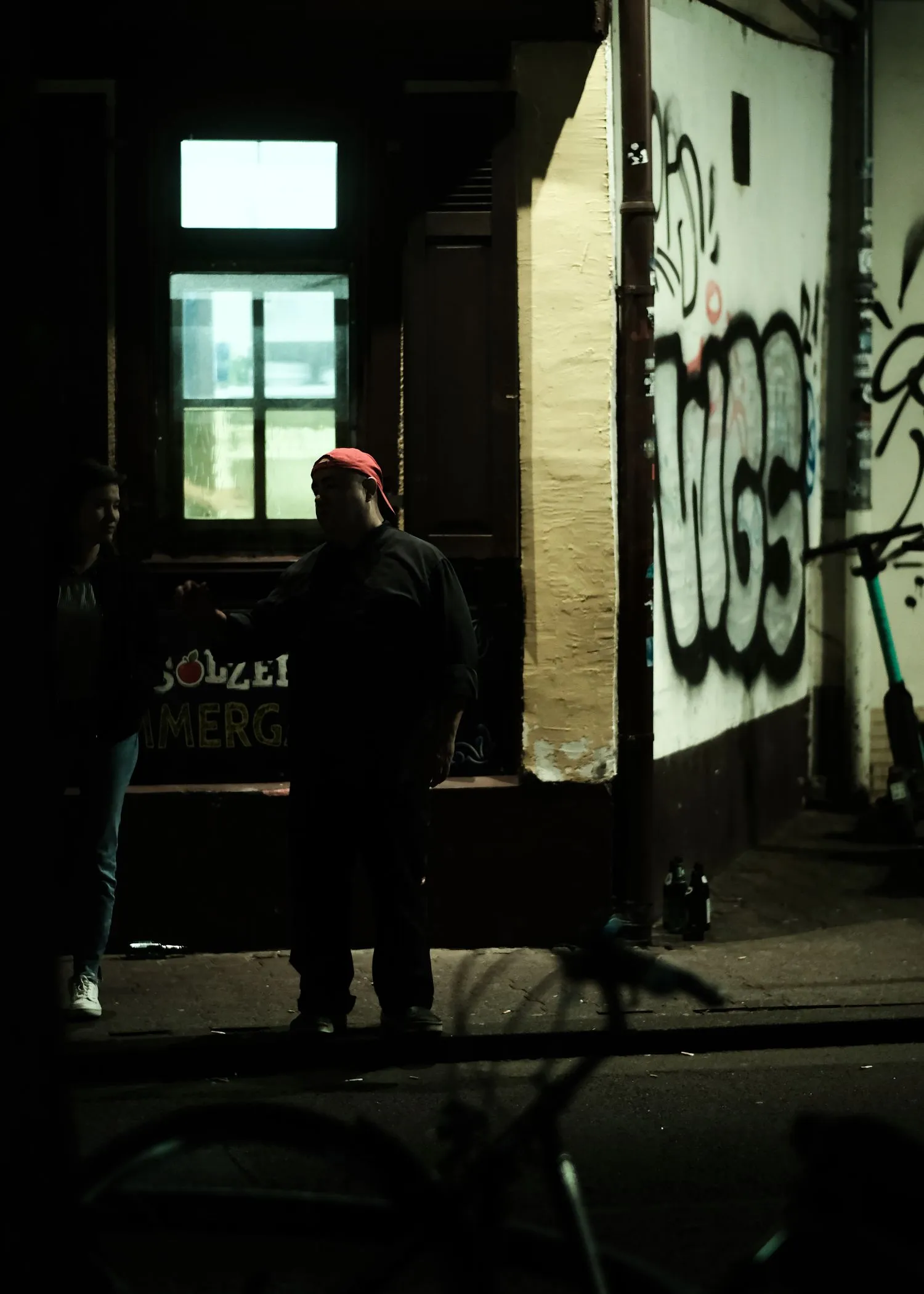https://toh.photography/media/pages/nft/streets-without-a-name/4891a26a93-1776854884/dscf3247.webp