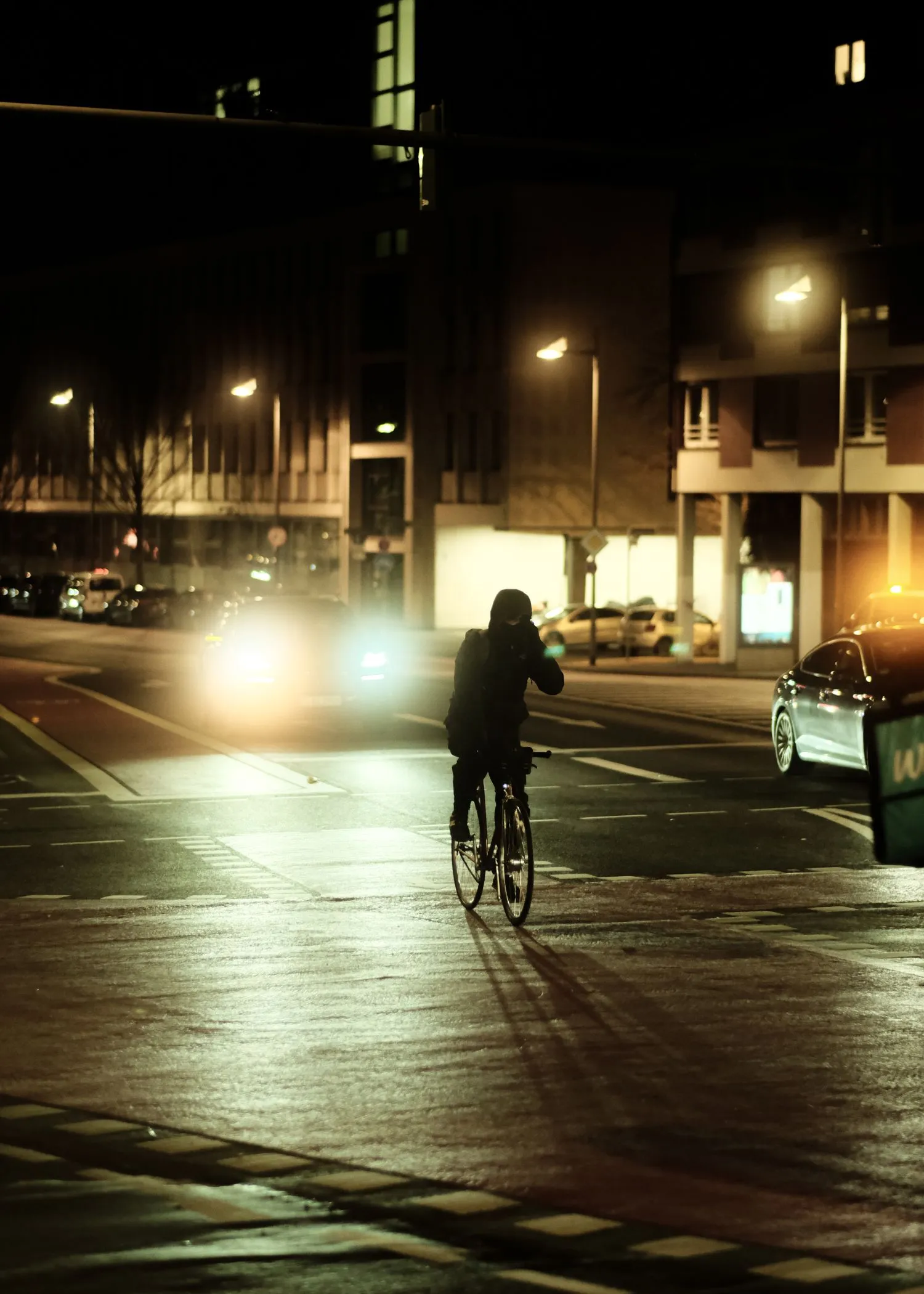 https://toh.photography/media/pages/nft/streets-without-a-name/942cd3ace9-1776854883/dscf2309.webp