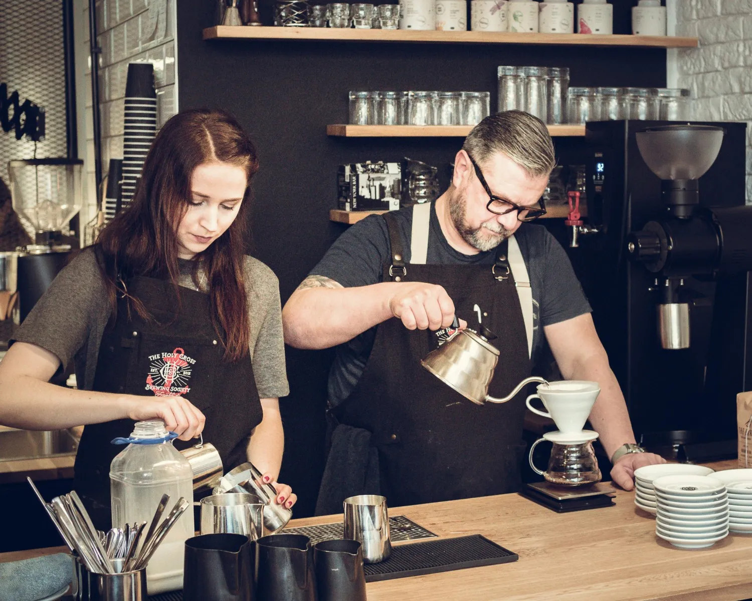 https://toh.photography/media/pages/portfolio/roasters-tussle-mit-the-barn-in-der-holy-cross-brewing-society/11fd5f9cdd-1776854831/pb251054.webp