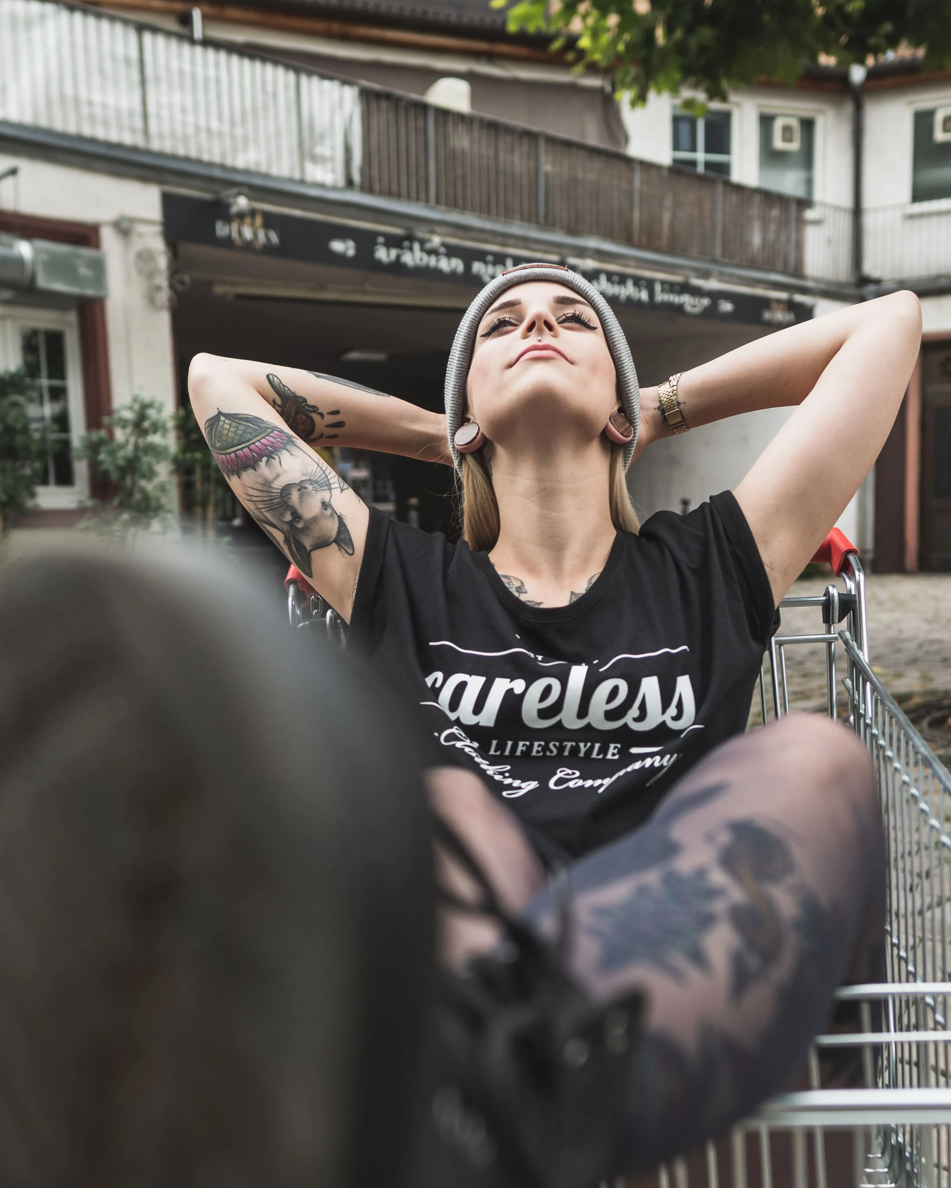 https://toh.photography/media/pages/portfolio/shooting-bei-careless-clothing-streetfashion-in-frankfurt/c045724e8b-1776854840/p7140143.webp