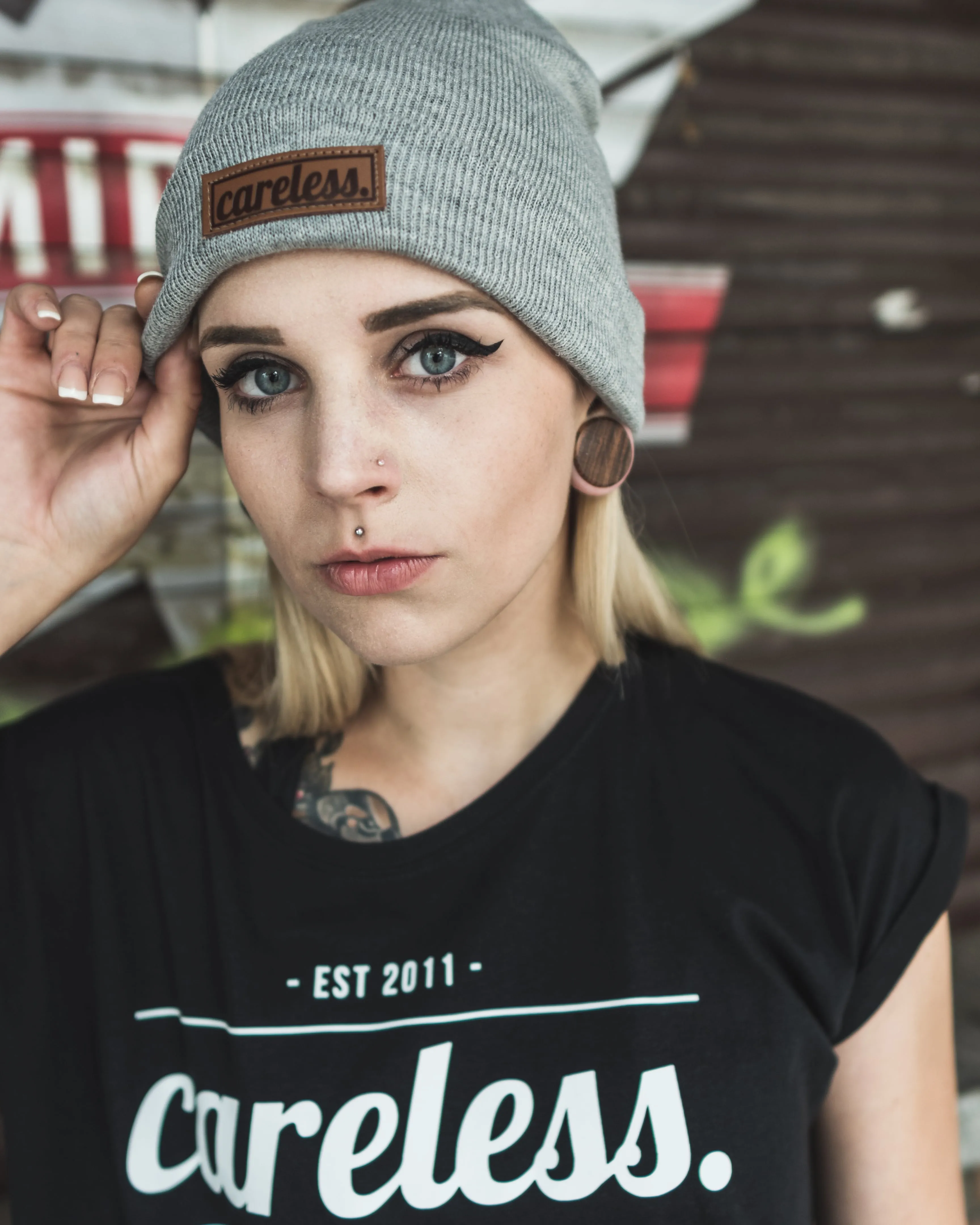 https://toh.photography/media/pages/portfolio/shooting-bei-careless-clothing-streetfashion-in-frankfurt/f850a23103-1776854841/p7140151.webp